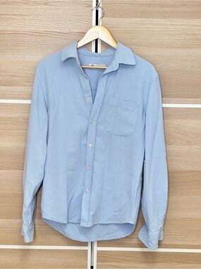 Zara Men's Light Blue Casual Button-Down Shirt